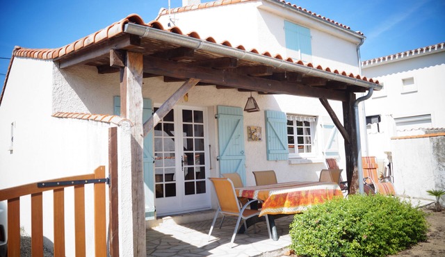 House 6/8 people in l'Aiguillon sur Mer with enclosed garden