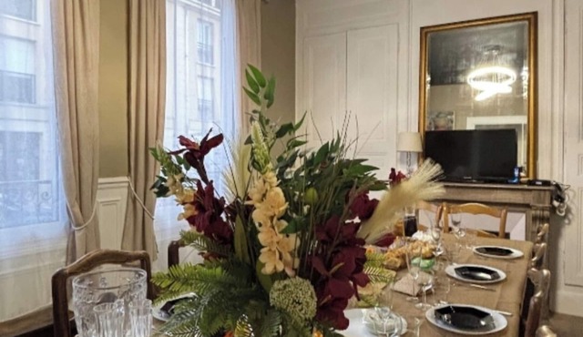 House 6 bedroom champagne residence