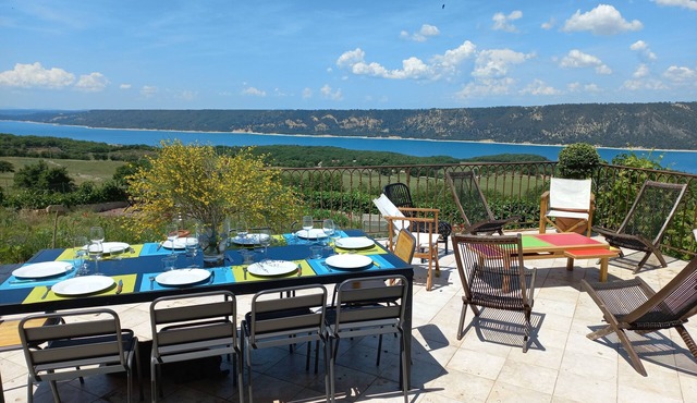 House 6 People, Gorges du Verdon with panoramic view of Lake Ste Croix