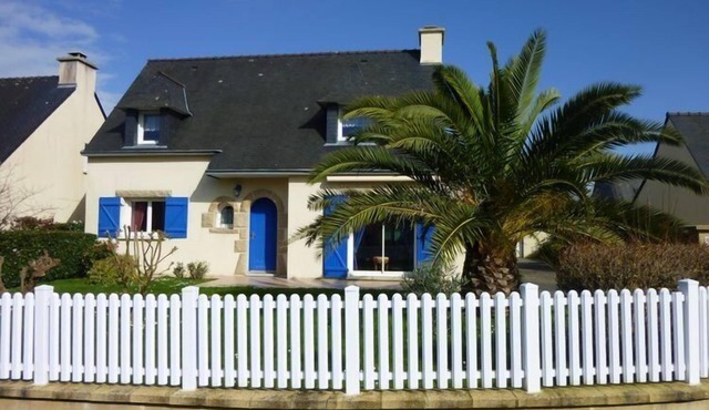 House 6 people. with garage, the beach on foot