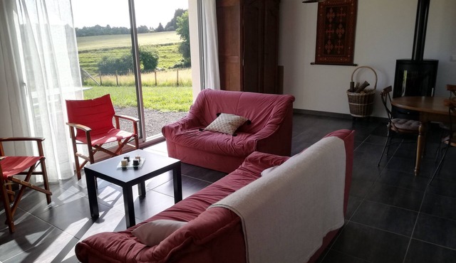 House 6 persons near lake Rouffiac