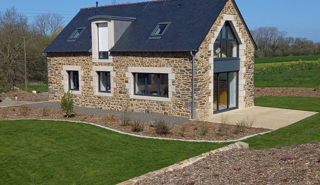 House 6 places close to Paimpol