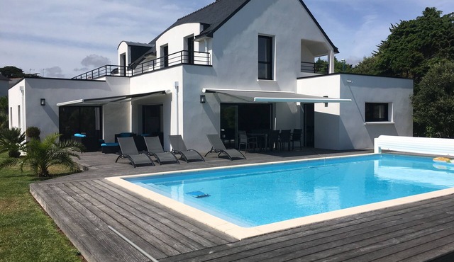 House 8 pers. Heated swimming pool. LE POULDU. CLOHARS-CARNOET