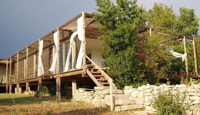 House 8 pers. with private pool in a beautiful natural environment