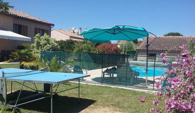 House 8 to 10 pers private swimming pool at 15 km Toulouse 3 ch + Mezzanine 4 beds