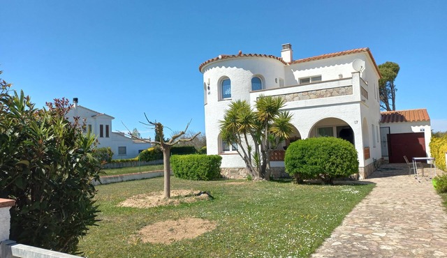 House Amfora 17 - barbecue, wifi, large plot, parking. Costa Brava