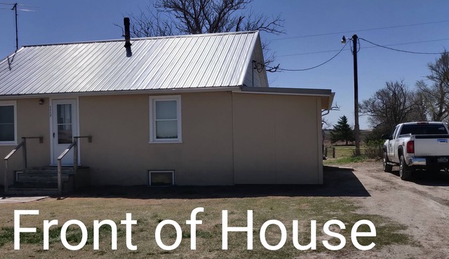 House and Hunting Lodge at Beautiful Webster Lake