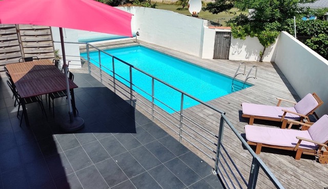 House and pool just a stone's throw from the ocean
