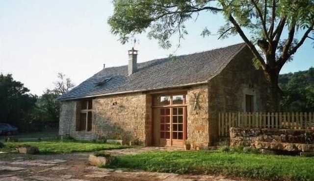 House: barn facing a castle in unspoilt countryside