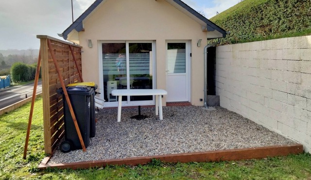 House between land and sea