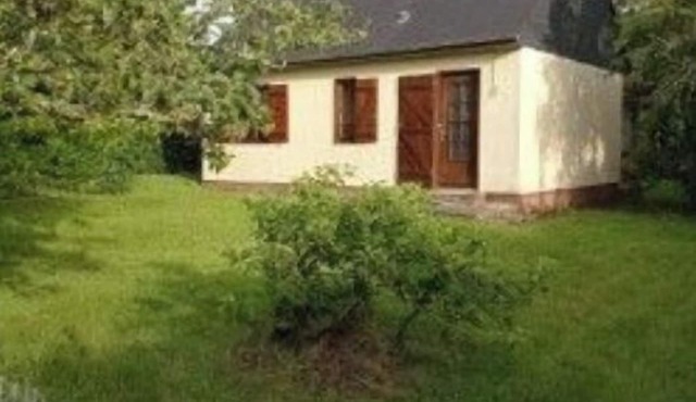 House between land and sea