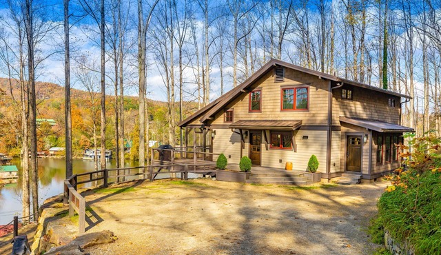 House & Boathouse