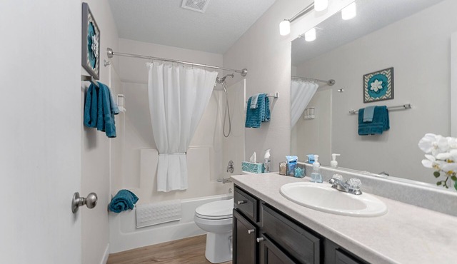 House By Sanford Sports Complex - Family Friendly with private HOT TUB