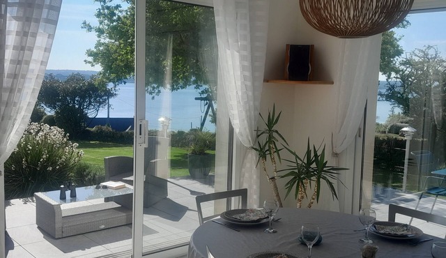 House by the sea Roscanvel Finistère