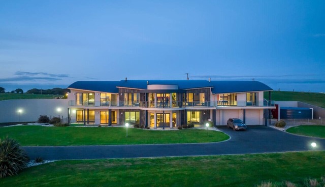 house by the sea Warrnambool