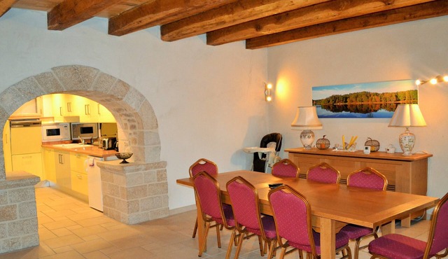 House character gîte weekly rental 6 Pers. private SPA pool, fishing pond,