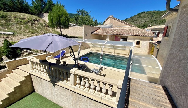 House classified 5 * with swimming pool in the heart of the Jabron valley