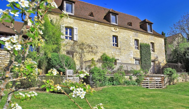 House close to SARLAT-LASCAUX - Heated pool & quiet-idyllic