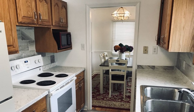 House Close to Bayhealth Kent Campus, Speedway, AFB and beaches