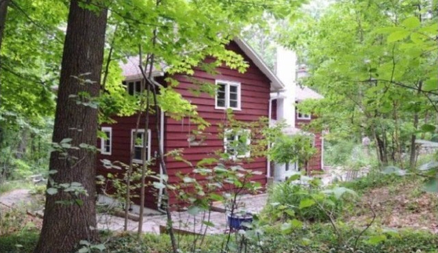 House Close to Hiking, Wineries, Water Sports, Cornell, & Ithaca College