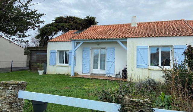 House close to the sea, ideal for a stay with family or friends.