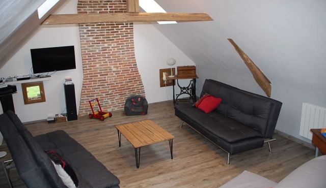 house, country cottage for 6,8,10 people