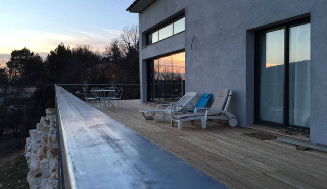 House Detached 3 bedrooms 2 bathrooms 150 m2