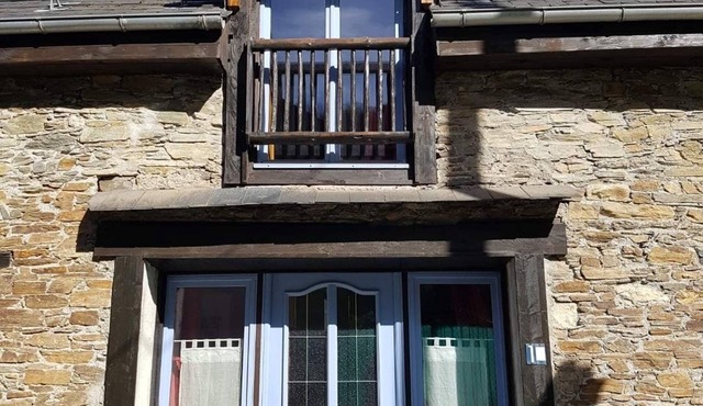 House downtown LUCHON sleeps 4/5