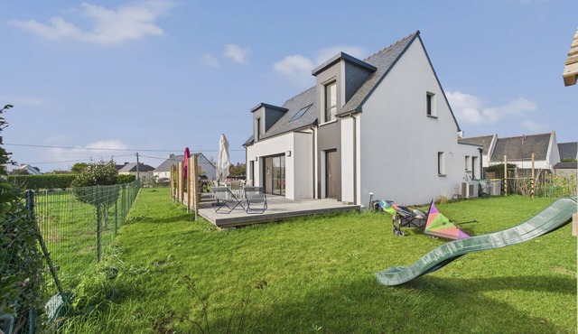 House for 10 - Garden - 600m from the beach