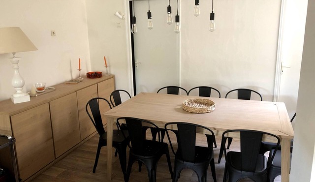 House for 12 cyclists 6 bedrooms with roof terrace