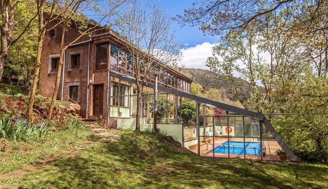 House for 14 people and heated community pool (S. Sta. to P. Dec.)