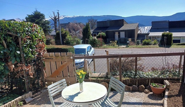 House for 2-4 people, view of the Sancy mountains