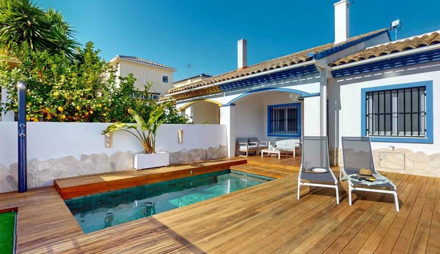 House for 4 persons with private pool, A/C, Wifi