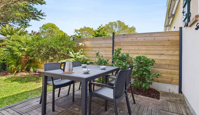 House for 4 with garden, 500m from the beach