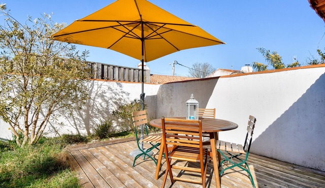 House for 4 with garden - 500m from the beach