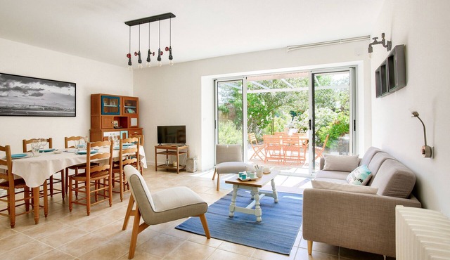 House for 6 - garden, terrace - near Dinard