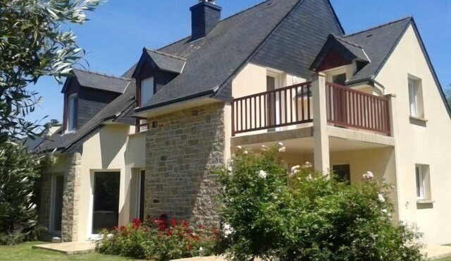 House for 6 people in Kervoyal