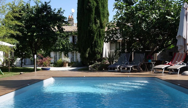 House for 6 persons with private pool and mature garden