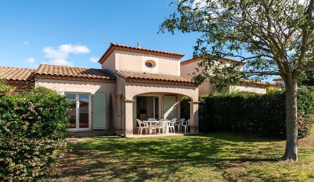 House for 6 with Private Terrace