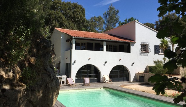 House for 8 people with swimming pool in the Var hinterland