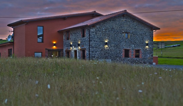 House for large groups facing the beach