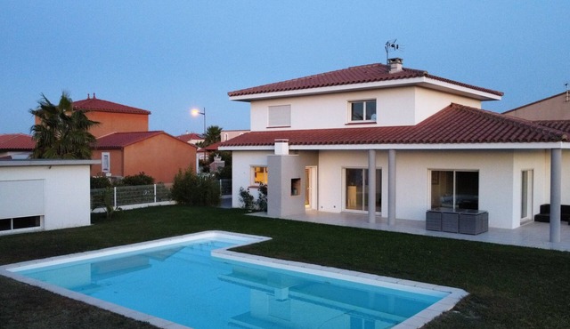 House for rent - breathtaking view of the Catalan mountains