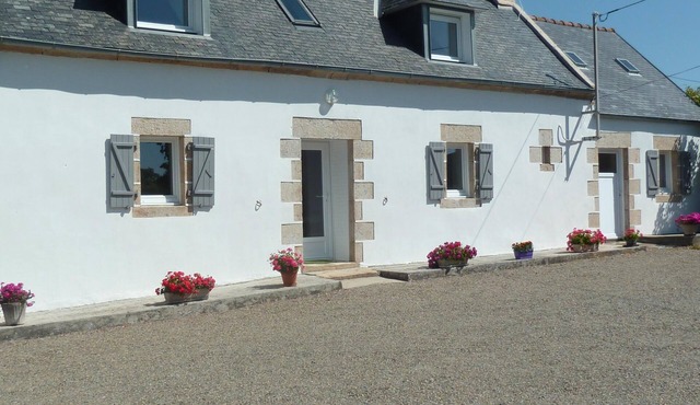 HOUSE FOR YOUR HOLIDAYS NEAR THE OCEAN - 2 STARS -