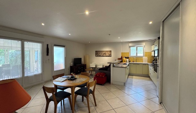 House 65 M2, with veranda 20m2. quiet comfort 20 min from Toulouse.