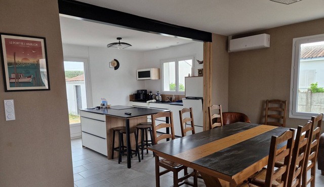 House 5 mn walk from the center of aiguillon