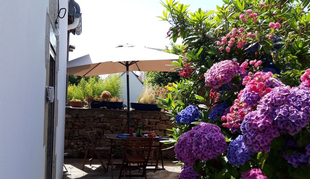 House full center 200 m sea