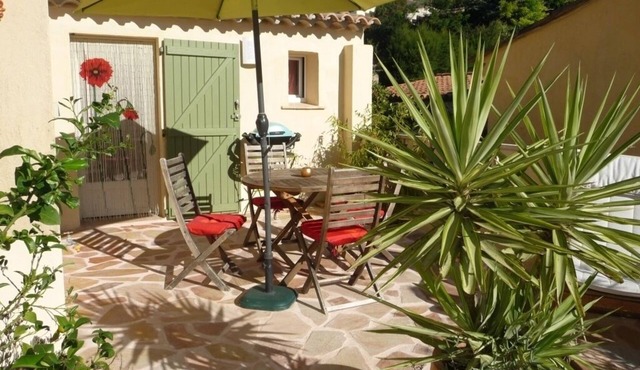 House full foot, terrace 25m2, barbecue, ground petanque, ping pong