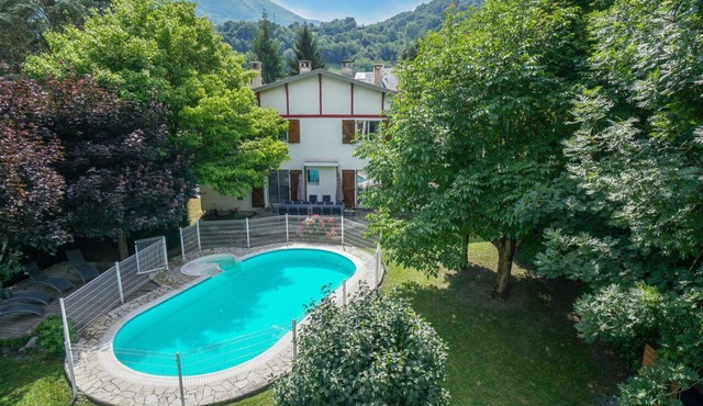 House/Gîte/Chalet 15 to 17 people 06 37 07 78 76