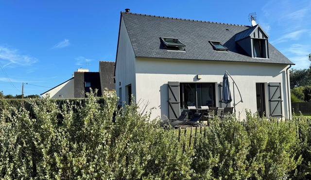 House Gîte 300 m from the beach