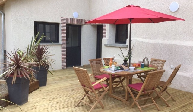 House - Gîte renovated in 2019 for 6 pers. in the village center of Hauterives